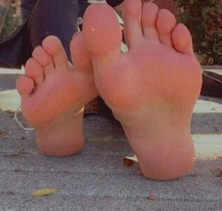 Paintingwithtoes OnlyFans Leaked Free Thumbnail Picture - #a1sGwhHLO2