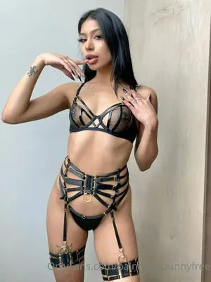 Paintjunkbunnyfree OnlyFans Leaked Free Thumbnail Picture - #amfxRBLUGk