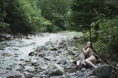 Pale Dahlia Aka Julia Van Helheim OnlyFans Leaked Free Thumbnail Picture - #iKnoxwle0m