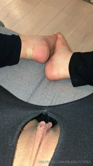 Palebutnaughtyxo OnlyFans Leaked Free Thumbnail Picture - #Tbf5ZLLBIx