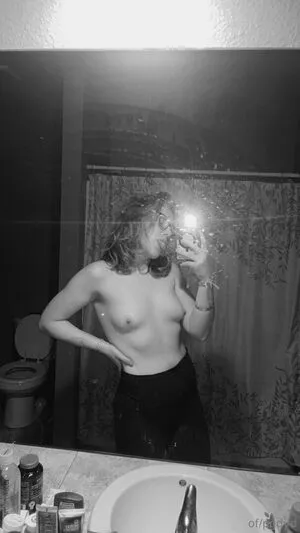 Palegreendaydream OnlyFans Leaked Free Thumbnail Picture - #22Wd9y3HN0