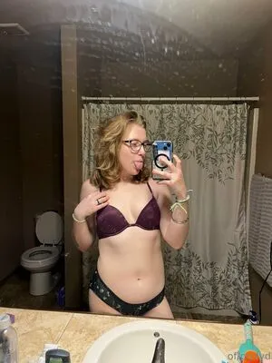 Palegreendaydream OnlyFans Leaked Free Thumbnail Picture - #70bc5oPNjA