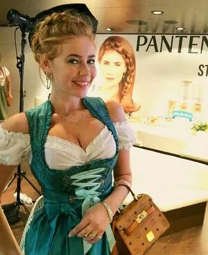 Palina Rojinski OnlyFans Leaked Free Thumbnail Picture - #clYCgJU12B
