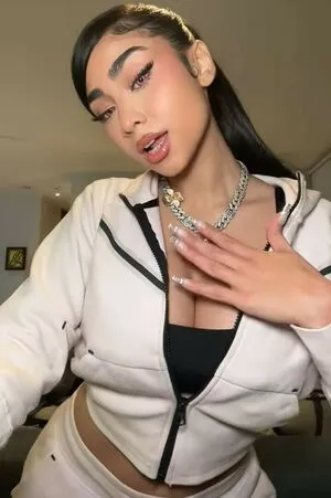 Paloma Mami OnlyFans Leaked Free Thumbnail Picture - #1PuQCcxA4d