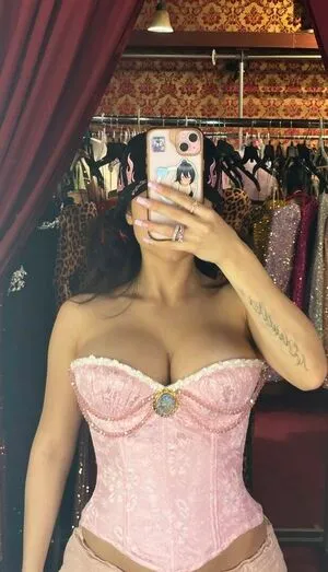 Paloma Mami OnlyFans Leaked Free Thumbnail Picture - #IUPwFMalAe