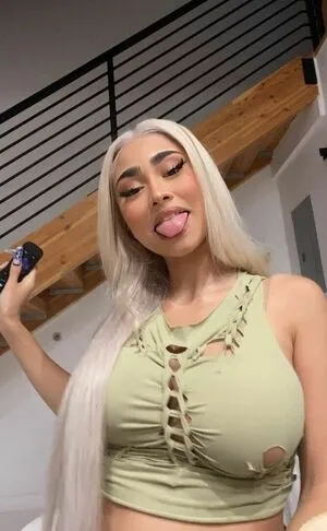 Paloma Mami OnlyFans Leaked Free Thumbnail Picture - #KBt1ZH0ZBo