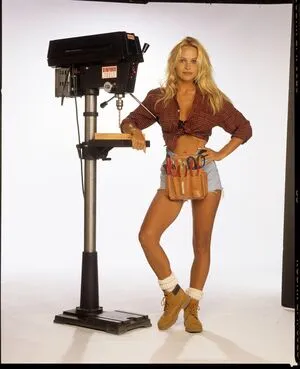 Pamela Anderson OnlyFans Leaked Free Thumbnail Picture - #FqrZ0Wdch5