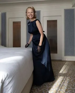 Pamela Anderson OnlyFans Leaked Free Thumbnail Picture - #KApPtCi9t5