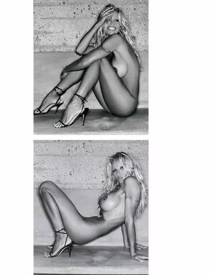 Pamela Anderson OnlyFans Leaked Free Thumbnail Picture - #MMrywBsmK7