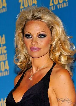 Pamela Anderson OnlyFans Leaked Free Thumbnail Picture - #W6OV9E4l8Z