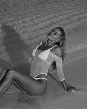 Pamela Reif OnlyFans Leaked Free Thumbnail Picture - #8xrB0L5JUg