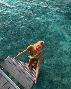 Pamela Reif OnlyFans Leaked Free Thumbnail Picture - #AAb232oYEH