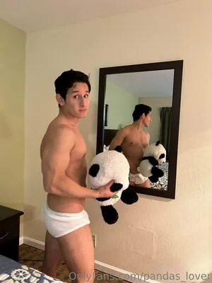 Pandas Lover OnlyFans Leaked Free Thumbnail Picture - #9gKewBF8ru