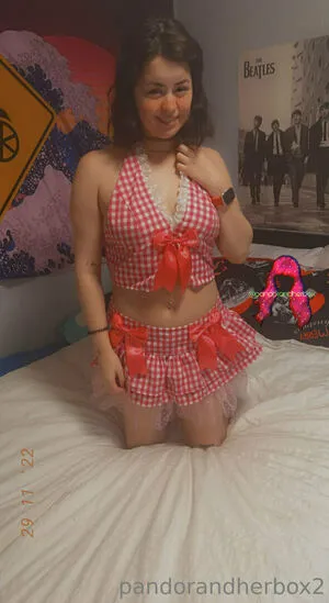 Pandorandherbox2 OnlyFans Leaked Free Thumbnail Picture - #Y7Dys8v89d