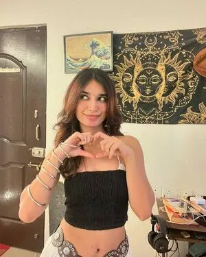 Pankhuri OnlyFans Leaked Free Thumbnail Picture - #GwRr19egbF