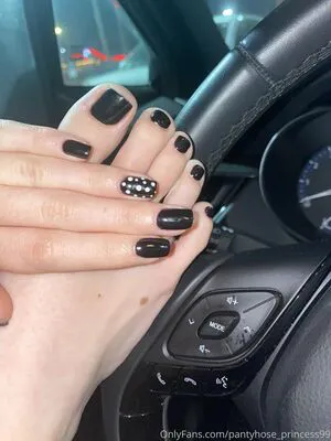 Pantyhose Princess99 OnlyFans Leaked Free Thumbnail Picture - #4JOIDPexfZ