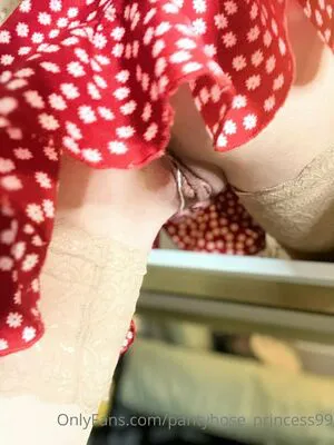 Pantyhose Princess99 OnlyFans Leaked Free Thumbnail Picture - #5dEJihOj9V