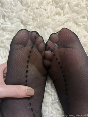 Pantyhose Princess99 OnlyFans Leaked Free Thumbnail Picture - #5hr45OxMMV