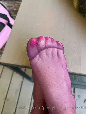 Pantyhose Princess99 OnlyFans Leaked Free Thumbnail Picture - #Dgy2u5iq7S