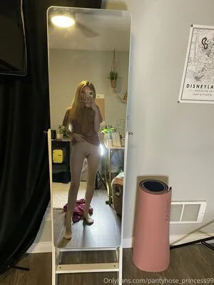 Pantyhose Princess99 OnlyFans Leaked Free Thumbnail Picture - #QJ6UOepdOl