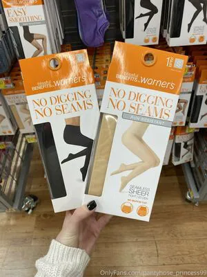 Pantyhose Princess99 OnlyFans Leaked Free Thumbnail Picture - #RATOsPRNz1