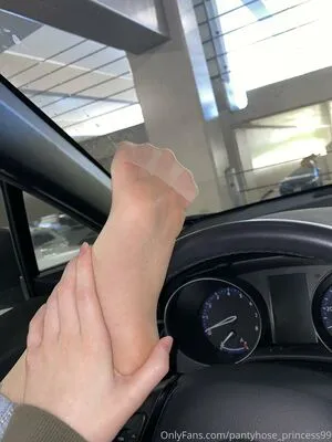 Pantyhose Princess99 OnlyFans Leaked Free Thumbnail Picture - #TfgPawtS50