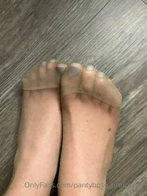 Pantyhose Princess99 OnlyFans Leaked Free Thumbnail Picture - #Y8PfatjfaU
