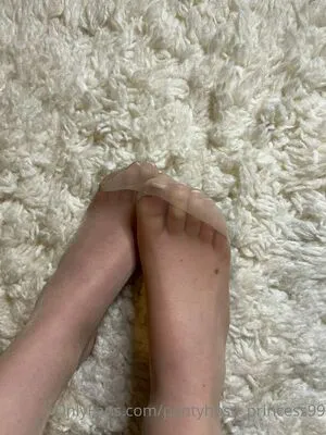 Pantyhose Princess99 OnlyFans Leaked Free Thumbnail Picture - #b0WorU3FAt