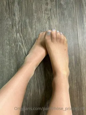 Pantyhose Princess99 OnlyFans Leaked Free Thumbnail Picture - #mS4ltiOVt8