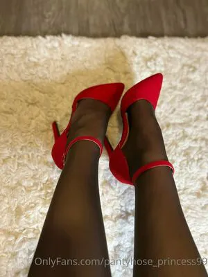 Pantyhose Princess99 OnlyFans Leaked Free Thumbnail Picture - #slFIDnF82S
