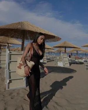 Paola Henriquez OnlyFans Leaked Free Thumbnail Picture - #MzX0RByBre