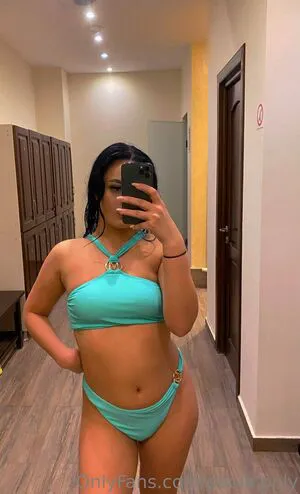 Paola Only OnlyFans Leaked Free Thumbnail Picture - #jzVre8wb0o