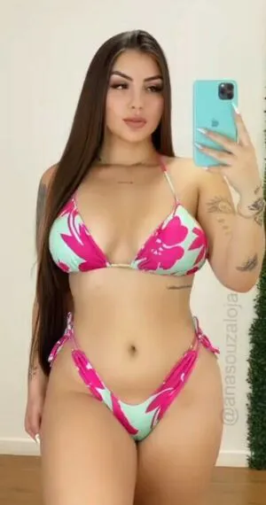 Paola Sabadin OnlyFans Leaked Free Thumbnail Picture - #BnRDxnD4ss