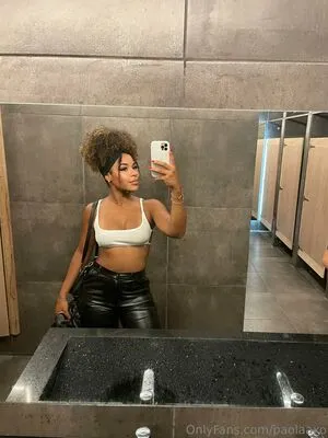 Paolaaxo OnlyFans Leaked Free Thumbnail Picture - #UEIco2nFOn