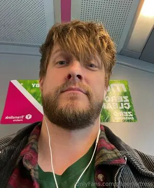 Paperfortress OnlyFans Leaked Free Thumbnail Picture - #MTXhySyps8