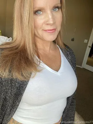 Paraprincess77 OnlyFans Leaked Free Thumbnail Picture - #Mdq3rxBd9N