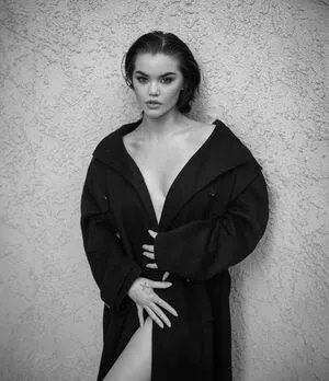 Paris Berelc OnlyFans Leaked Free Thumbnail Picture - #bVtdekm4IK