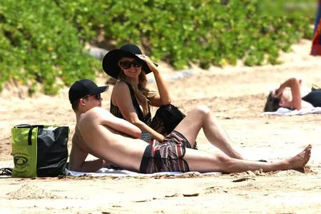 Paris Hilton OnlyFans Leaked Free Thumbnail Picture - #14DNrxK52P