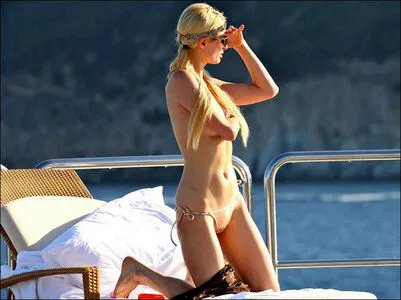 Paris Hilton OnlyFans Leaked Free Thumbnail Picture - #4BFJIW6T4J