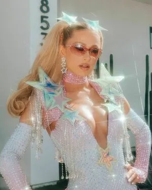 Paris Hilton OnlyFans Leaked Free Thumbnail Picture - #4WQ9QkgLPA