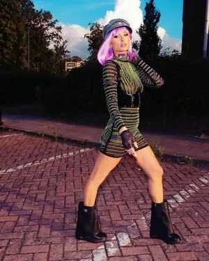 Paris Hilton OnlyFans Leaked Free Thumbnail Picture - #4o5WadIPQh