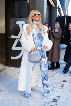 Paris Hilton OnlyFans Leaked Free Thumbnail Picture - #4tqbZYOlXk