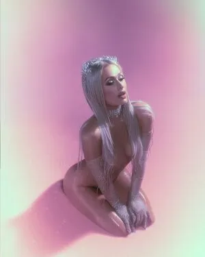 Paris Hilton OnlyFans Leaked Free Thumbnail Picture - #5g7h43w24g