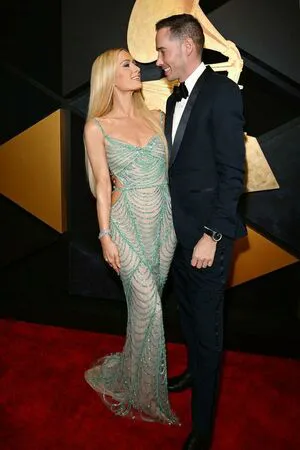 Paris Hilton OnlyFans Leaked Free Thumbnail Picture - #7TlofayNBc