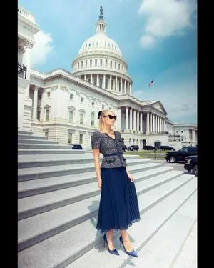 Paris Hilton OnlyFans Leaked Free Thumbnail Picture - #8dHJkmyy0V