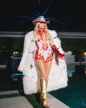 Paris Hilton OnlyFans Leaked Free Thumbnail Picture - #BJSvtk86Rp
