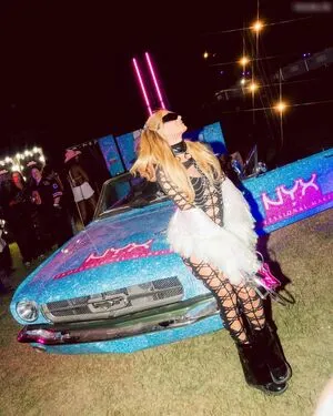 Paris Hilton OnlyFans Leaked Free Thumbnail Picture - #BMSzHCcZxj