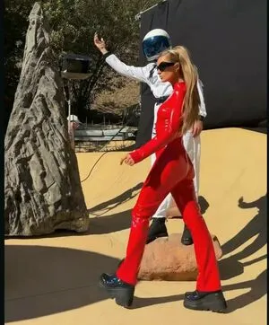 Paris Hilton OnlyFans Leaked Free Thumbnail Picture - #Bcgtyr2m9Q