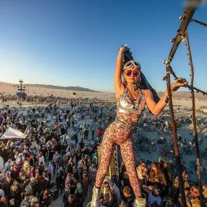 Paris Hilton OnlyFans Leaked Free Thumbnail Picture - #C5OWPgCLAx