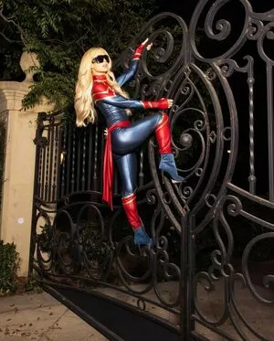 Paris Hilton OnlyFans Leaked Free Thumbnail Picture - #CUhhvTPxaK